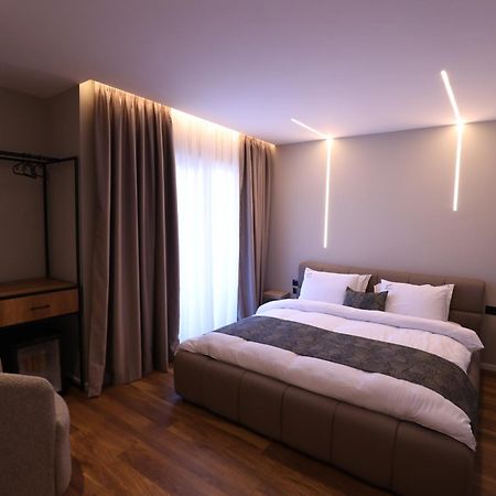 Dallga Suites Tushemisht Luaran gambar