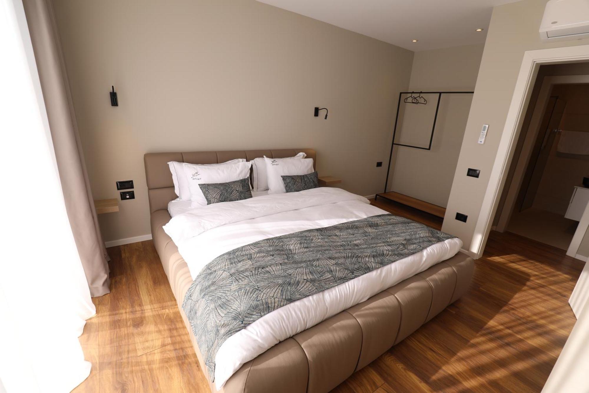 Dallga Suites Tushemisht Luaran gambar