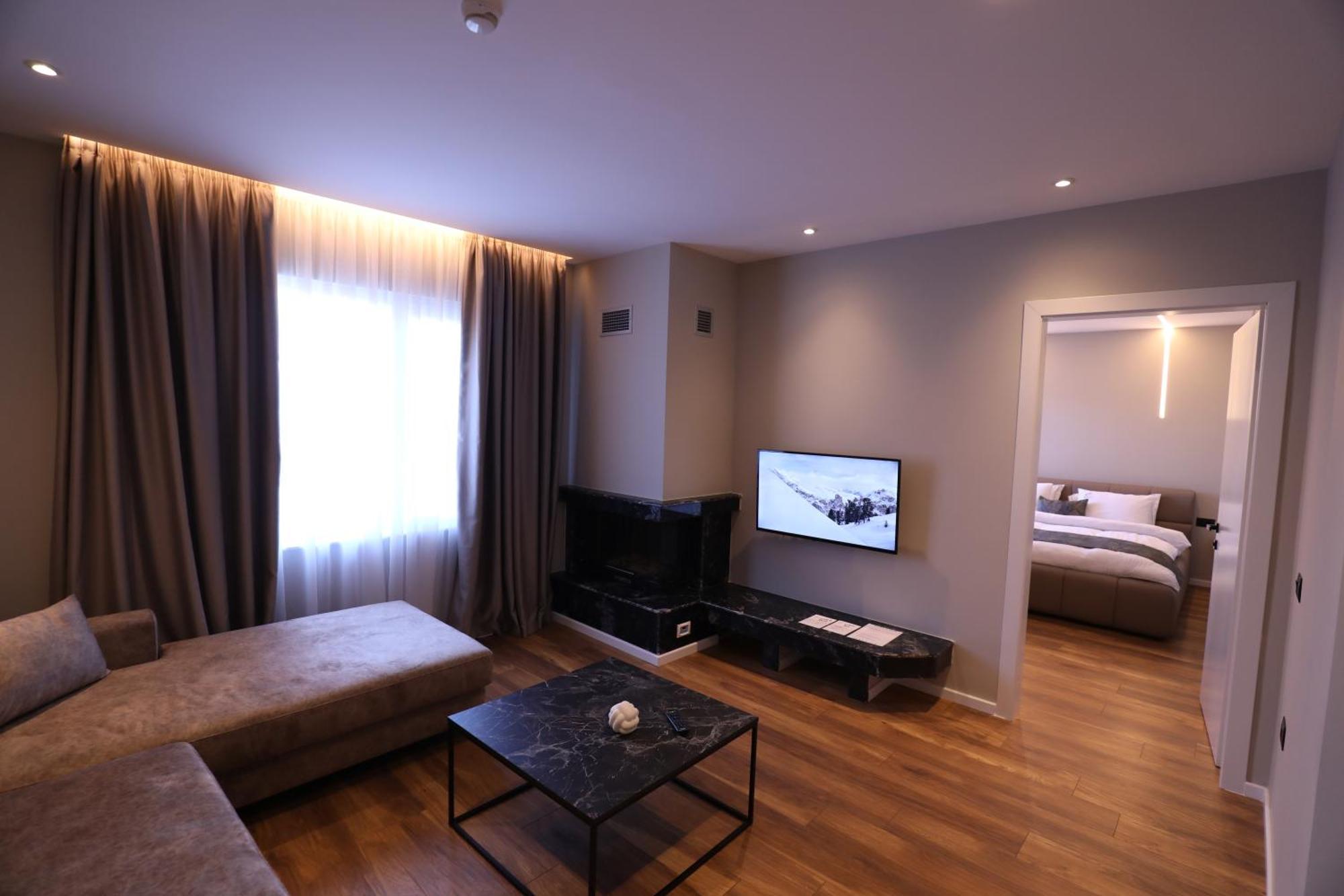 Dallga Suites Tushemisht Luaran gambar
