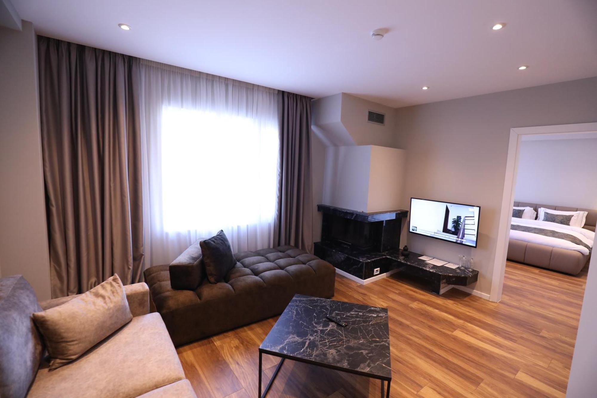 Dallga Suites Tushemisht Luaran gambar